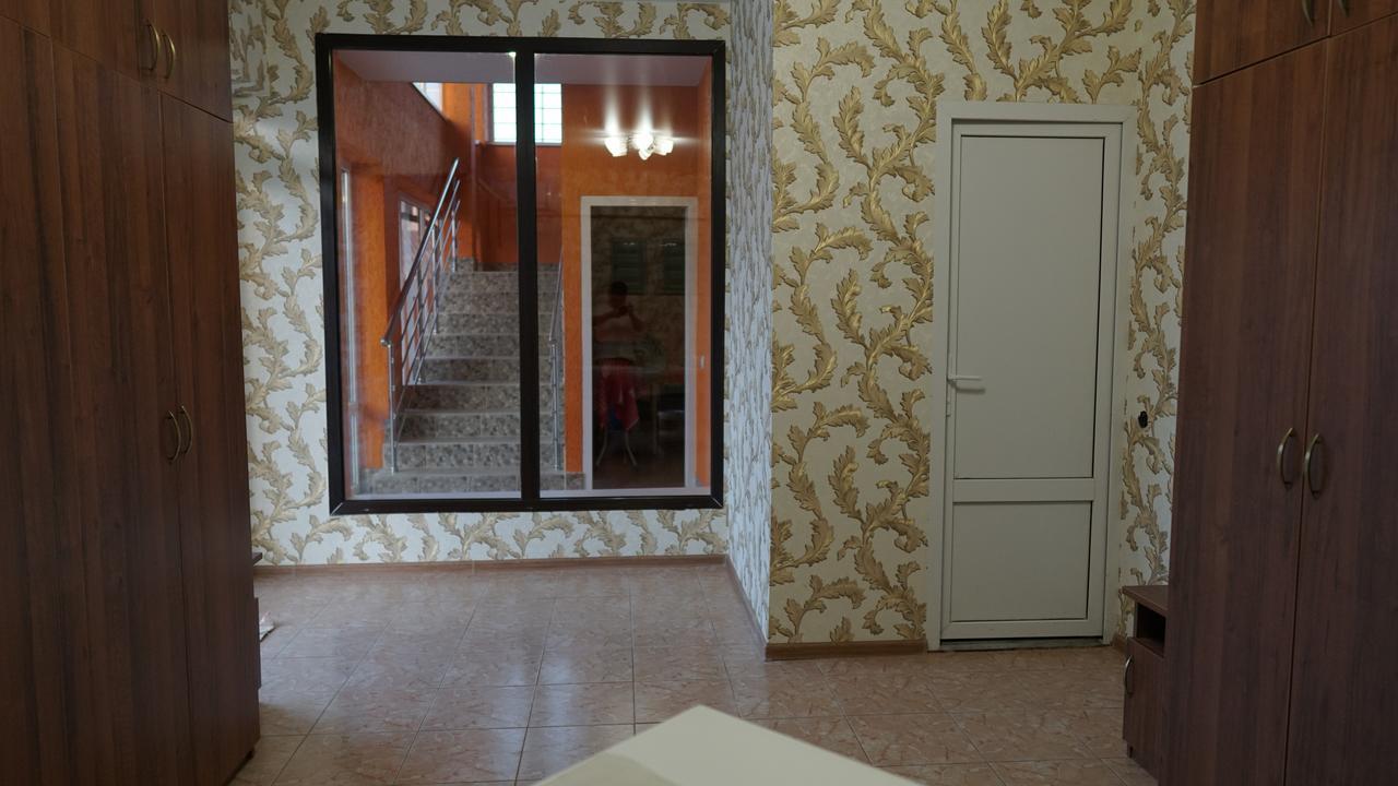 Alsar Alakhadze Exterior photo