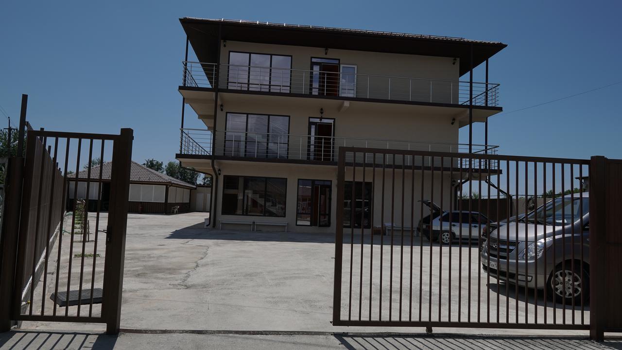 Alsar Alakhadze Exterior photo